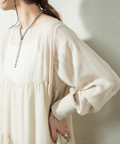 mystic(ミスティック)の「シアーストライプティアードワンピース(ワンピース・レディース・ブラック/ベージュ/カーキ・FREE)」の14枚目の写真