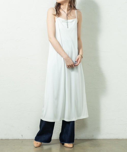 mystic(ミスティック)の「シアーストライプティアードワンピース(ワンピース・レディース・ブラック/ベージュ/カーキ・FREE)」の22枚目の写真