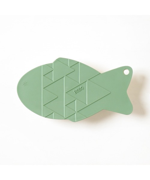 BOBO（ボボ）の「BOBO mamamanma＆go　おさかなプレートセット（マグ/哺乳瓶/お食事グッズ・キッズ・ライトカーキ/ピンク系その他・フリー）」の7枚目の写真