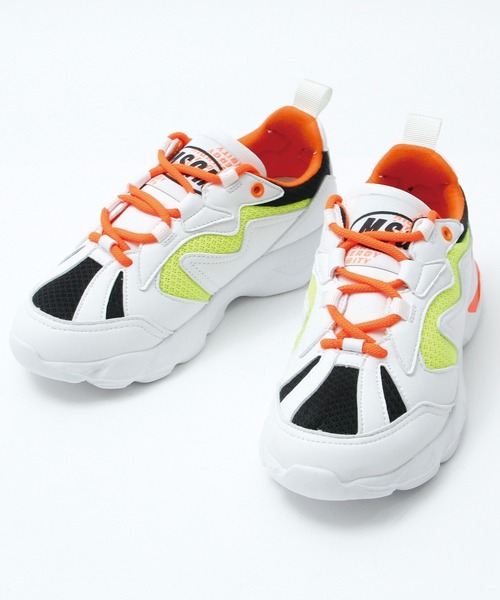 MSGM（エムエスジーエム）の「MSGM(エムエスジーエム)Kids & Junior ダットスニーカー（スニーカー・キッズ・ホワイト×ピンク/ホワイト系その他・28/29/31/33/30/32/34/35/36/38/37）」の5枚目の写真