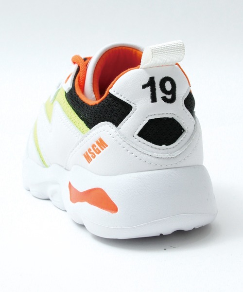 MSGM（エムエスジーエム）の「MSGM(エムエスジーエム)Kids & Junior ダットスニーカー（スニーカー・キッズ・ホワイト×ピンク/ホワイト系その他・28/29/31/33/30/32/34/35/36/38/37）」の9枚目の写真