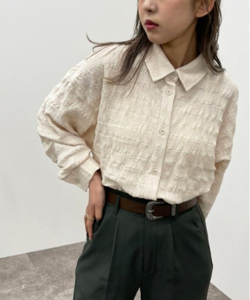 apres jour mignon（アプレジュールミニョン）の「クシュクシュクロスＢＩＧシャツ【ZOZOTOWN限定アイテム】（シャツ/ブラウス・レディース・アイボリー/ベージュ/ブラック・X-LARGE/フリー）」の4枚目の写真