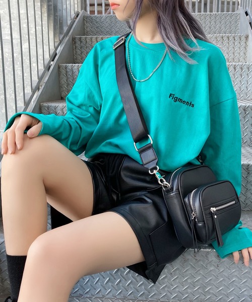 Figments（フィグメンツ）の「ワンポイントロゴロンT（Tシャツ/カットソー・レディース・グリーン/ブラック/ホワイト/マスタード/パープル/ベージュ/サックスブルー・FREE）」の4枚目の写真