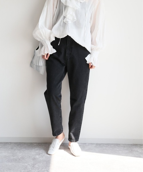 JOURNAL STANDARD(ジャーナルスタンダード)の「12ozデニムテーパード5PKパンツ(デニムパンツ・レディース・ブラック/サックスブルー・36/38)」の2枚目の写真