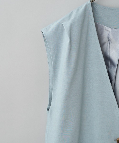 CIAOPANIC（チャオパニック）の「■タックデザインロングジレ/セットアップ着用可能（ベスト・レディース・グレー/ブルー・FREE）」の4枚目の写真