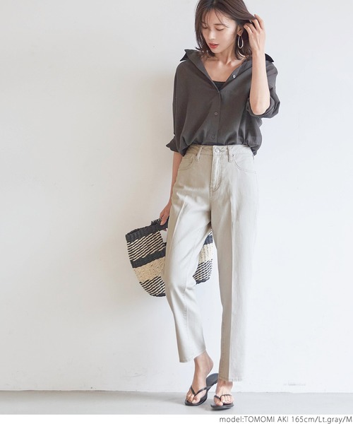 coca(coca)(コカ)の「テーパードカラーデニムパンツ(デニムパンツ・レディース・ライトグレー/グレー系その他・M/L)」の16枚目の写真