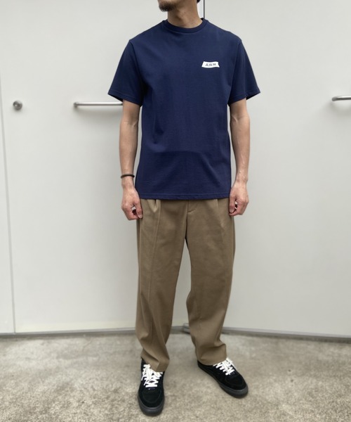 PARKS TOKYO SELECT（パークストウキョウセレクト）の「<AWM>オーロラ FLAG   半袖Tシャツ（Tシャツ/カットソー・メンズ・ブラック/ネイビー系/ブラウン/ホワイト/オフホワイト/ベージュ・LARGE/MEDIUM）」の12枚目の写真