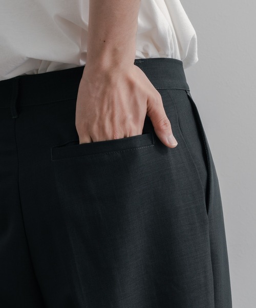 epnok（エプノック）の「リネンライクセミワイドテーパードパンツ（その他パンツ・メンズ・ブラック/グレイッシュブルー/ナチュラル・SMALL/MEDIUM/LARGE）」の13枚目の写真