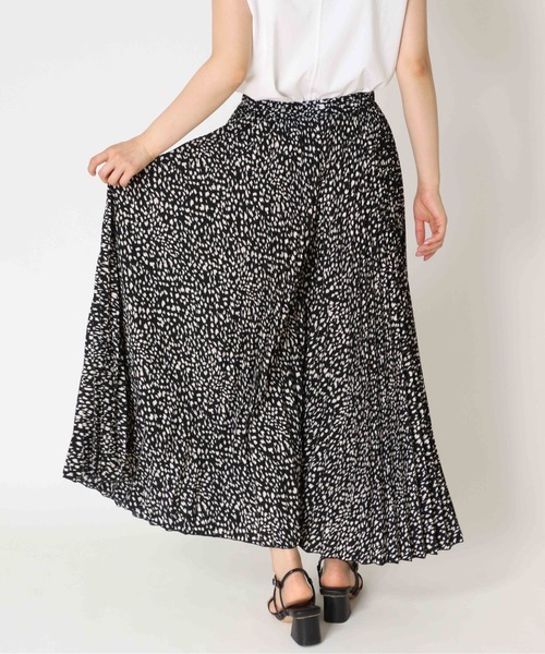 Jines(ジネス)の「プリントプリーツ/ガウチョパンツ(その他パンツ・レディース・キャメル/ホワイト系1/ブラック/ホワイト系2/ブラック系1・FREE)」の19枚目の写真