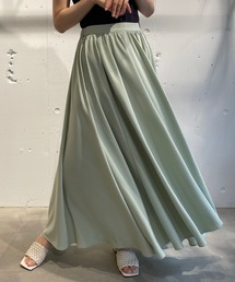 ギャザーフレアスカート