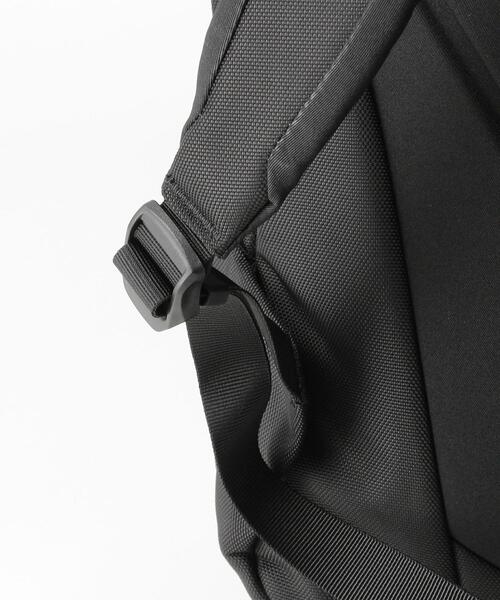 THE NORTH FACE(ザノースフェイス)の「<THE NORTH FACE(ザノースフェイス)> SHUTTLE DAYPACK/シャトルデイパック(バックパック/リュック・メンズ・ブラック・FREE)」の7枚目の写真