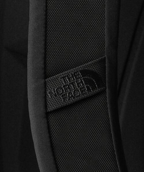 THE NORTH FACE(ザノースフェイス)の「<THE NORTH FACE(ザノースフェイス)> SHUTTLE DAYPACK/シャトルデイパック(バックパック/リュック・メンズ・ブラック・FREE)」の2枚目の写真