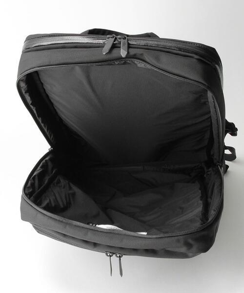 THE NORTH FACE(ザノースフェイス)の「<THE NORTH FACE(ザノースフェイス)> SHUTTLE DAYPACK/シャトルデイパック(バックパック/リュック・メンズ・ブラック・FREE)」の4枚目の写真