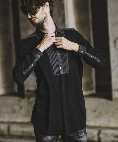 NO ID.(ノーアイディ)の「フロントタック切替ロングSH(シャツ/ブラウス・メンズ・ブラック/ベージュ/グレー・1/2)」の2枚目の写真