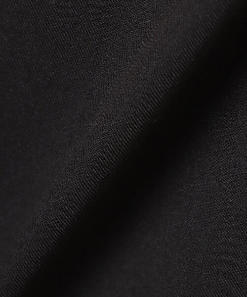 MLI'A（エムリア）の「Backプリーツレイヤー／シャツ（シャツ/ブラウス・レディース・ブラック/オフホワイト/ブルー/モカ・M）」の8枚目の写真