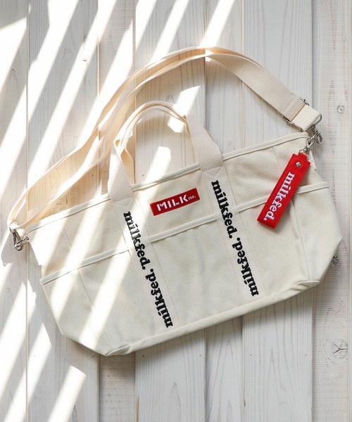 MILKFED.(ミルクフェド)の「TAPE LOGO MINI 2WAYBAG(ショルダーバッグ・レディース・ベージュ/ブラック/ホワイト/ライトピンク・ONE SIZE)」の1枚目の写真