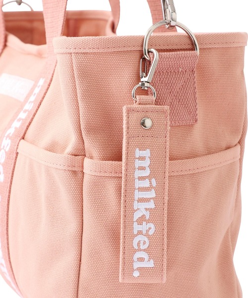 MILKFED.(ミルクフェド)の「TAPE LOGO MINI 2WAYBAG(ショルダーバッグ・レディース・ベージュ/ブラック/ホワイト/ライトピンク・ONE SIZE)」の8枚目の写真