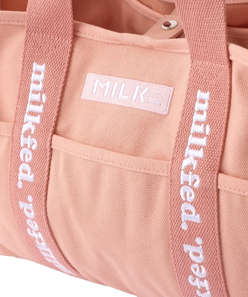MILKFED.(ミルクフェド)の「TAPE LOGO MINI 2WAYBAG(ショルダーバッグ・レディース・ベージュ/ブラック/ホワイト/ライトピンク・ONE SIZE)」の6枚目の写真