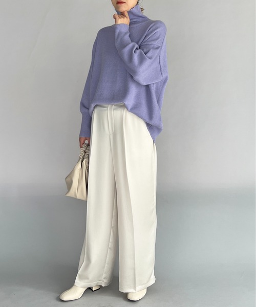 PICCIN（ピッチン）の「バックスリットセーター（ニット/セーター・レディース・オフホワイト/ブルー/ラベンダー/ピンクベージュ・M）」の11枚目の写真