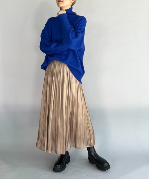 PICCIN（ピッチン）の「バックスリットセーター（ニット/セーター・レディース・オフホワイト/ブルー/ラベンダー/ピンクベージュ・M）」の13枚目の写真