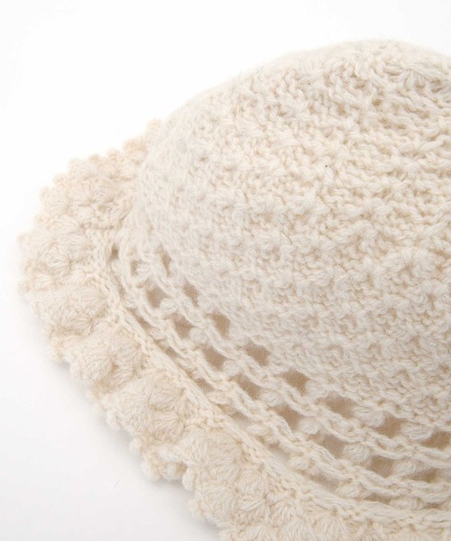 POU DOU DOU（プードゥドゥ）の「シェットランドウールかぎ針使いニット帽（ニットキャップ/ビーニー・レディース・キナリ・8）」の5枚目の写真