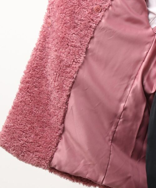 Ted Baker(テッドベーカー)の「KAYYTI エコファー コクーンコート(その他アウター・レディース・ピンク・1/3/2/0)」の4枚目の写真