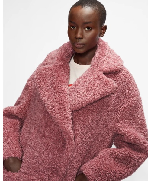 Ted Baker(テッドベーカー)の「KAYYTI エコファー コクーンコート(その他アウター・レディース・ピンク・1/3/2/0)」の5枚目の写真
