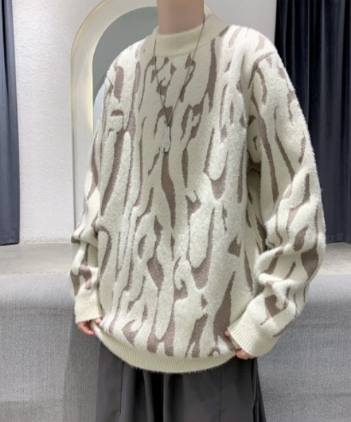 MGV(エムジーヴィー)の「ラウンドネックオーバーサイズゼブラニット(ニット/セーター・メンズ・ブラック/グレー/アイボリー・MEDIUM/LARGE/X-LARGE)」の6枚目の写真