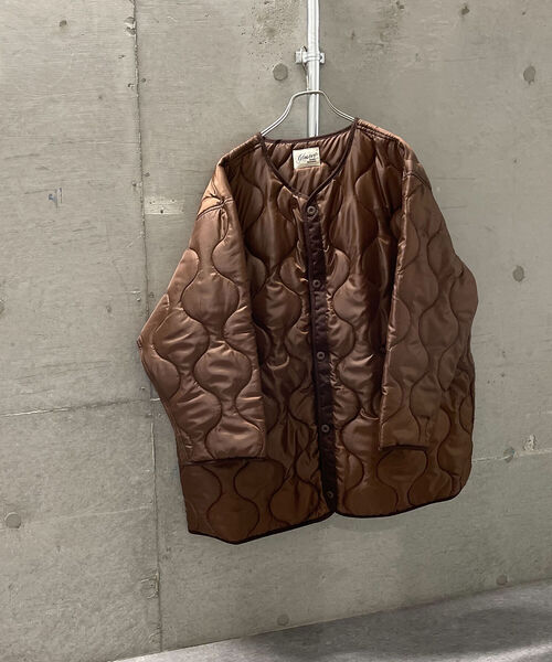 GLOSTER(グロスター)の「【GLOSTER/グロスター】M65 ライナーキルティング 中綿キルティングジャケット(ミリタリージャケット・メンズ・オリーブ/ダークブラウン/ブラック・MEDIUM)」の1枚目の写真