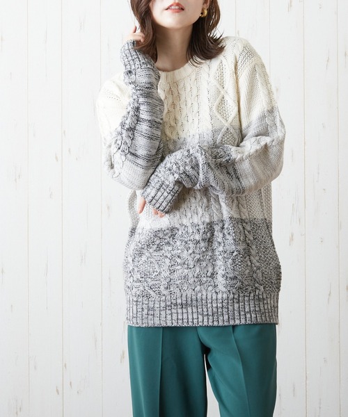 VIBGYOR(ヴィブジョー)の「VIBGYOR Select/5GGケーブルC/N(BL)(ニット/セーター・レディース・レッド/アイボリー/グレー系その他/ネイビー/グレー・38/40)」の4枚目の写真