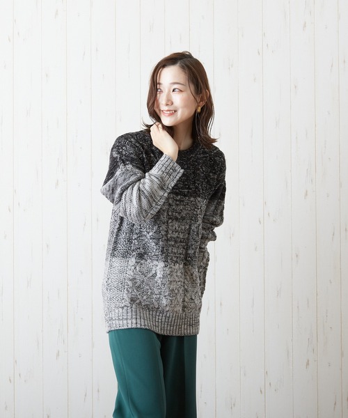 VIBGYOR(ヴィブジョー)の「VIBGYOR Select/5GGケーブルC/N(BL)(ニット/セーター・レディース・レッド/アイボリー/グレー系その他/ネイビー/グレー・38/40)」の10枚目の写真