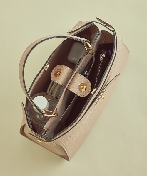 VIS（ビス）の「【2WAY】フロントひねり金具バッグ（ショルダーバッグ