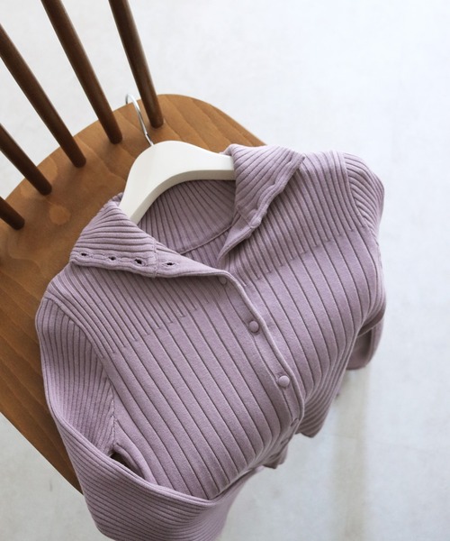 CLEIO(クレイオ)の「【CLEIO】前後2WAY開襟リブニット(ニット/セーター・レディース・カーキ/アイボリー/ラベンダー・FREE)」の5枚目の写真