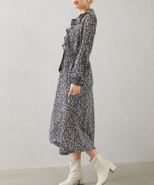 SpRay(スプレイ)の「花柄ボウタイフリルワンピース(ワンピース・レディース・ホワイト/ブラック/グリーン/キャメル・FREE)」の17枚目の写真