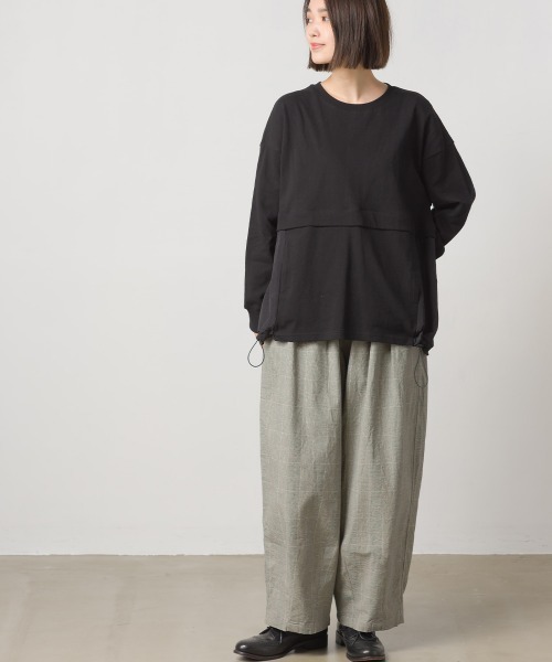 OMNES(オムネス)の「10番単裾ナイロン切り替えロングスリーブTシャツ(Tシャツ/カットソー・レディース・ホワイト/ブラック/パープル/ネイビー・FREE)」の14枚目の写真
