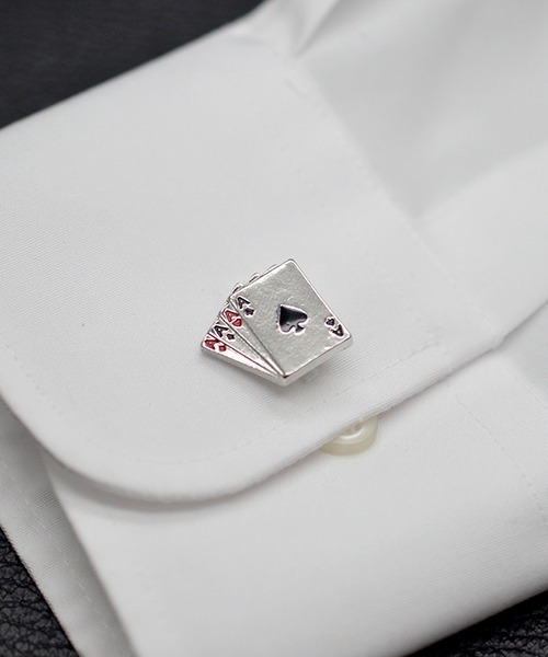 Fun & Daily（ファンアンドデイリー）の「F&D : トランプカフス（カフリンクス・メンズ・シルバー・FREE）」の4枚目の写真