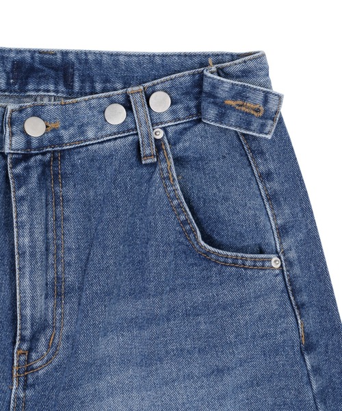 Figments（フィグメンツ）の「ダメージワイドデニムパンツ（デニムパンツ・レディース・インディゴブルー/ライトブルー・SMALL/MEDIUM）」の6枚目の写真