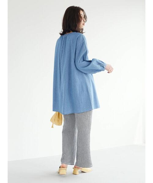 Green　Parks（グリーンパークス）の「デニムヨーク切替チュニック（Tシャツ/カットソー・レディース・インディゴブルー/ライトインディゴブルー・FREE）」の16枚目の写真
