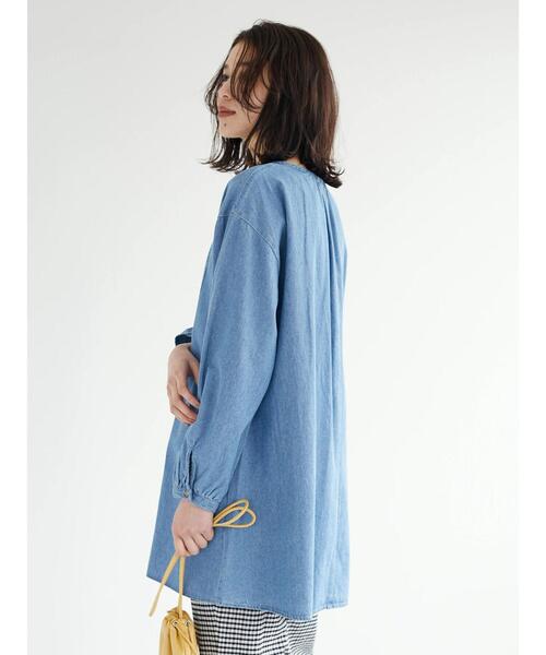 Green　Parks（グリーンパークス）の「デニムヨーク切替チュニック（Tシャツ/カットソー・レディース・インディゴブルー/ライトインディゴブルー・FREE）」の15枚目の写真