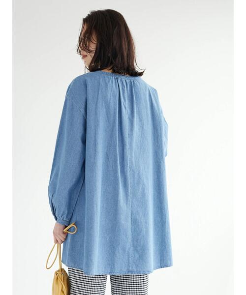 Green　Parks（グリーンパークス）の「デニムヨーク切替チュニック（Tシャツ/カットソー・レディース・インディゴブルー/ライトインディゴブルー・FREE）」の14枚目の写真