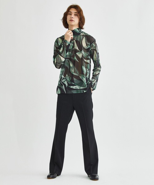 LiNoH(リノー)の「ART PRINT TURTLENECK TEE(Tシャツ/カットソー・メンズ・グリーン/ブルー・1/2)」の4枚目の写真