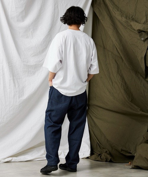 JOURNAL STANDARD relume(ジャーナルスタンダード レリューム)の「【ARMY TWILL / アーミーツイル】別注 スリーピング ヘンリーネックシャツ(Tシャツ/カットソー・メンズ・グレー/カーキ/オレンジ/ホワイト・MEDIUM/LARGE)」の13枚目の写真