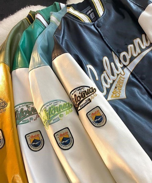 VIBGYOR（ヴィブジョー）の「スプリングスタジャン(BL)（スタジャン・レディース・ブラック/グリーン・FREE）」の3枚目の写真