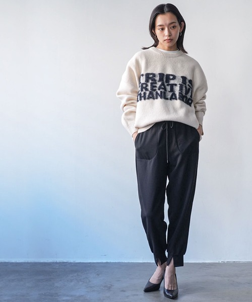 mili an deni(ミリアンデニ)の「ペアスキンフロントスリットテーパードパンツ(その他パンツ・レディース・ブラック/アイボリー/エメラルド/アッシュグレー/ネイビー/ブルー/スミクロ・L/M)」の13枚目の写真