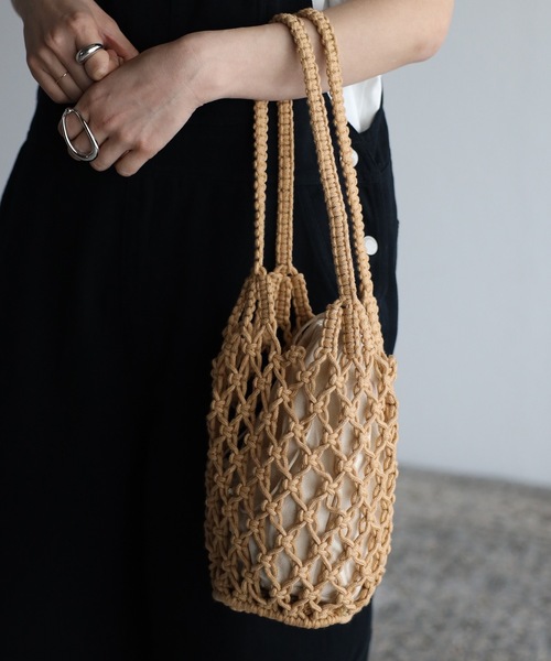 ap retro(アプレトロ)の「メッシュバッグ 巾着付(ハンドバッグ・レディース・ホワイト/ブラック/ベージュ/グリーン・FREE)」の3枚目の写真