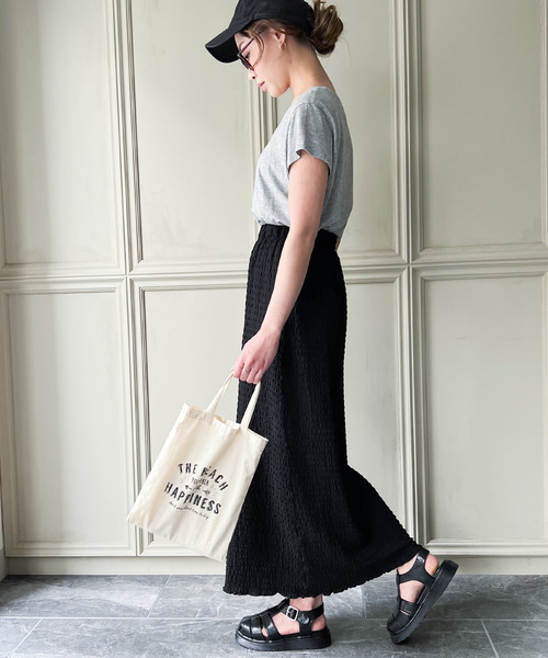 JUNOAH（ジュノア）の「ランダムステッチギャザータイトスカート（スカート・レディース・ブラック/ベージュ/グリーン系その他・MEDIUM/LARGE）」の17枚目の写真