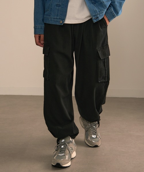 SETUP7（セットアップセブン）の「窮屈感のないルーズストレートシルエット。【SETUP7】M-65　ミリタリービッグポケットカーゴパンツ（カーゴパンツ・メンズ・ブラック/ベージュ/カーキ・4/5）」の12枚目の写真