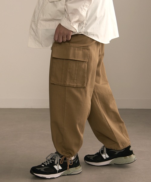 SETUP7（セットアップセブン）の「窮屈感のないルーズストレートシルエット。【SETUP7】M-65　ミリタリービッグポケットカーゴパンツ（カーゴパンツ・メンズ・ブラック/ベージュ/カーキ・4/5）」の19枚目の写真