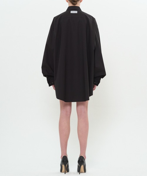 DRESSEDUNDRESSED(ドレスドアンドレスド)の「French Cuffs Double Buttonhole Oversized Shirt(シャツ/ブラウス・メンズ・ホワイト/ブラック/サックスブルー・3/4/2)」の5枚目の写真