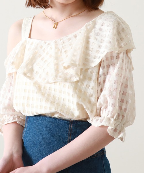 Cheek(チーク)の「ワンショルフリルブラウス(シャツ/ブラウス・レディース・ホワイト/ブラック/イエロー・MEDIUM)」の15枚目の写真